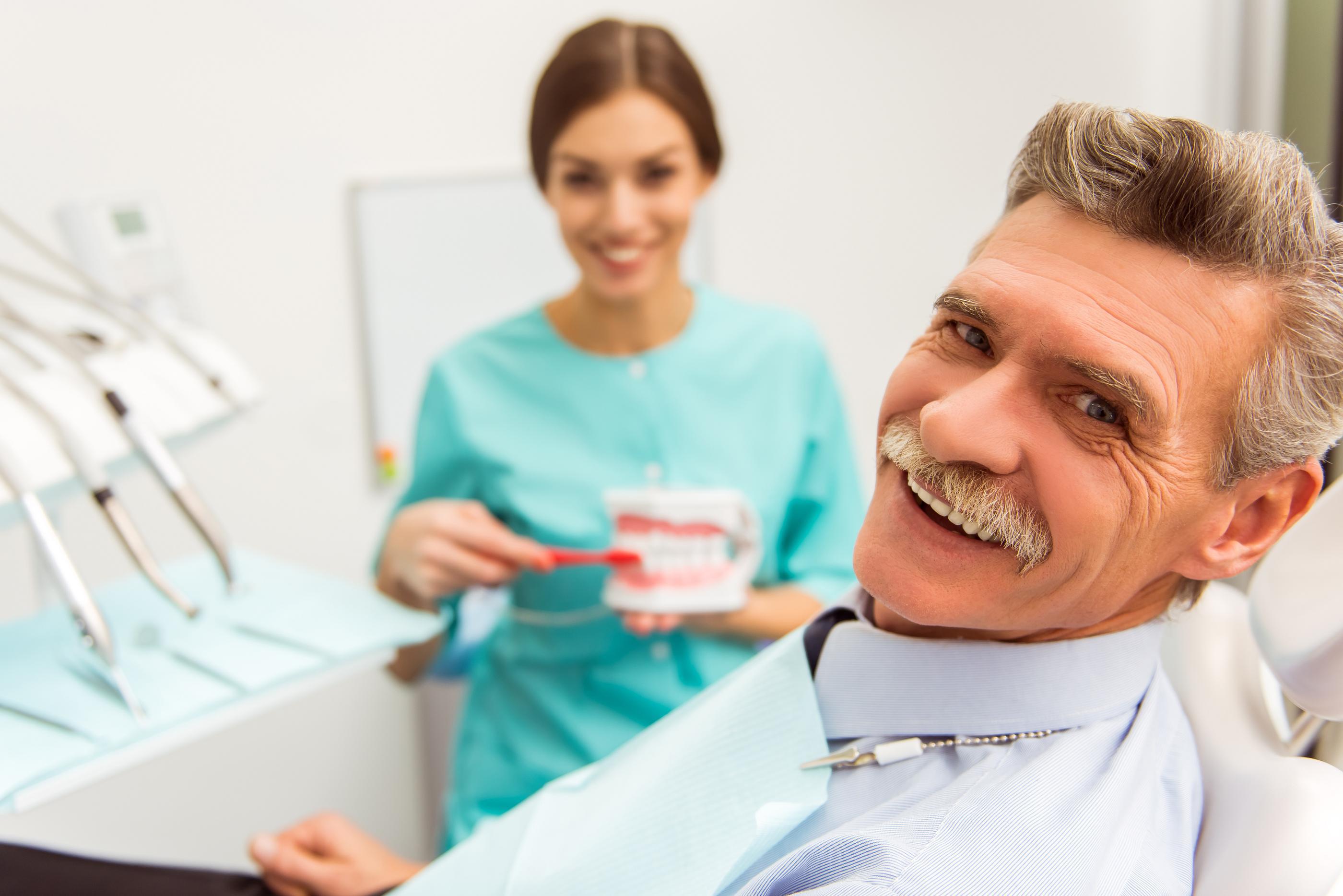 Denture Dentist in De Pere WI